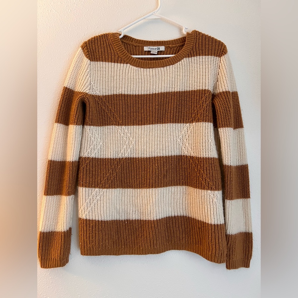 Forever 21 Chunky Sweater S